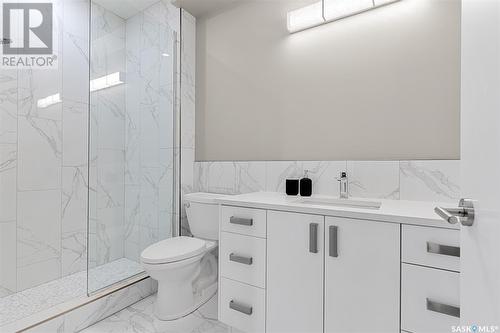 651 Bolstad Turn, Saskatoon, SK - Indoor Photo Showing Bathroom