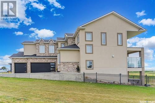 651 Bolstad Turn, Saskatoon, SK - Outdoor