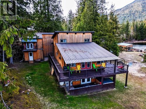 8323 Trans Canada Highway W, Revelstoke, BC - Outdoor With Deck Patio Veranda