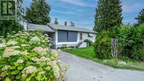 4482 Gordon Drive, Kelowna, BC - Outdoor