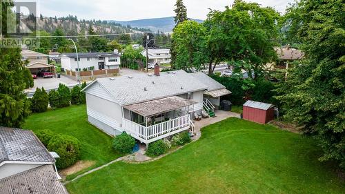 4482 Gordon Drive, Kelowna, BC - Outdoor With Backyard