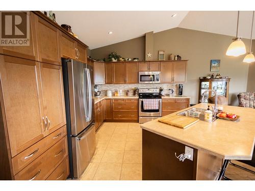 6 4022 Yeo Street, Terrace, BC - Indoor Photo Showing Kitchen