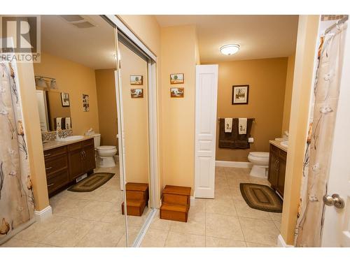 6 4022 Yeo Street, Terrace, BC - Indoor Photo Showing Bathroom