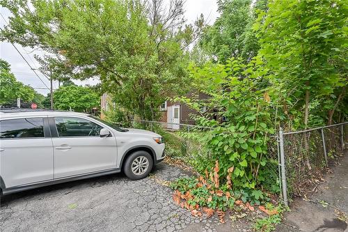 120 Cameron Avenue S, Hamilton, ON - Outdoor