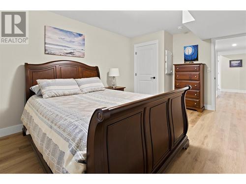 2550 Copperview Drive, Blind Bay, BC - Indoor Photo Showing Bedroom