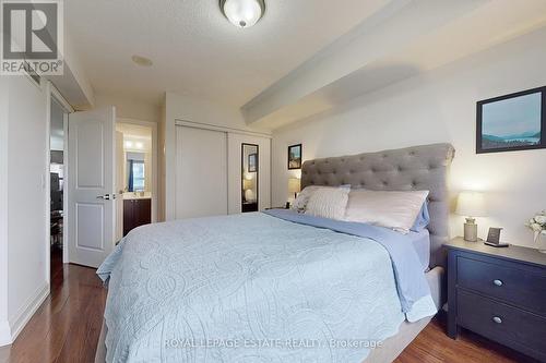 401 - 1070 Sheppard Avenue W, Toronto, ON - Indoor Photo Showing Bedroom