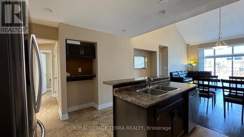 150 - 7607 Green Vista Gate, Niagara Falls, ON - Indoor Photo Showing Kitchen With Double Sink