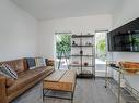 318-767 Tyee Rd, Victoria, BC  - Indoor Photo Showing Living Room 