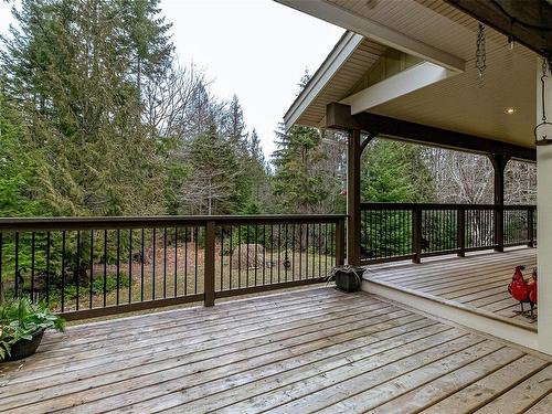 1955 Ashling Rd, Qualicum Beach, BC 