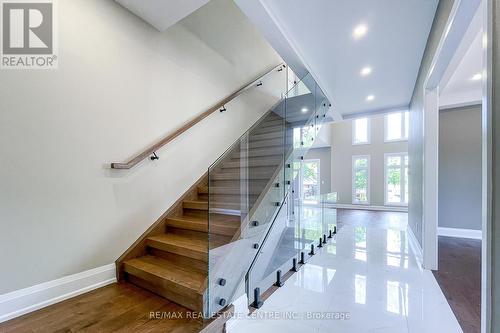 653 Mohawk Road, Hamilton, ON - Indoor Photo Showing Other Room