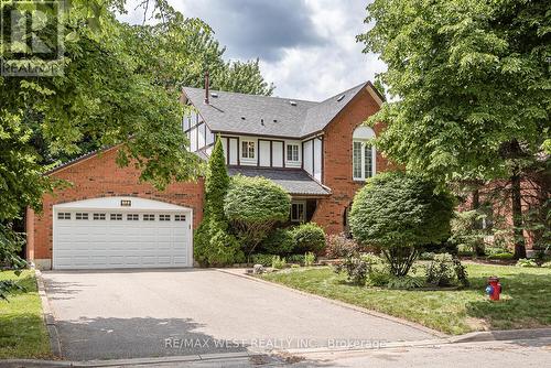 12 Axminster Road, Brampton (Snelgrove), ON - Outdoor