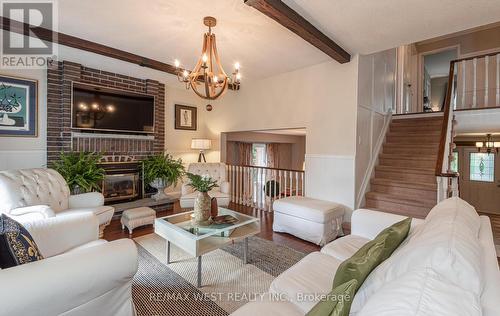 12 Axminster Road, Brampton (Snelgrove), ON - Indoor Photo Showing Living Room With Fireplace