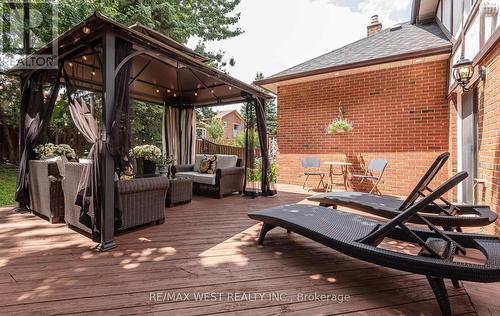 12 Axminster Road, Brampton (Snelgrove), ON - Outdoor With Deck Patio Veranda With Exterior