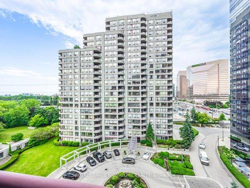 907-5785 Yonge St, Toronto, ON - Outdoor With Facade