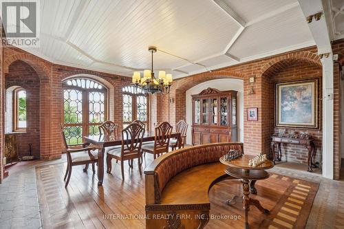 255 Delacourt Road, London, ON - Indoor Photo Showing Dining Room