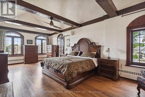 255 Delacourt Road, London, ON - Indoor Photo Showing Bedroom