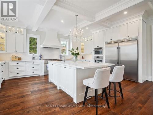 861 Kirkwall Road, Hamilton, ON - Indoor Photo Showing Kitchen With Upgraded Kitchen