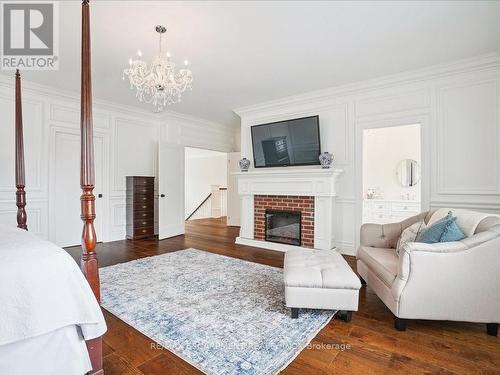 861 Kirkwall Road, Hamilton, ON - Indoor Photo Showing Living Room With Fireplace