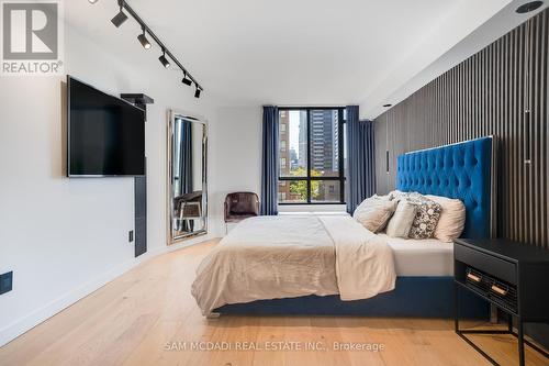 304 - 5444 Yonge Street, Toronto, ON - Indoor Photo Showing Bedroom