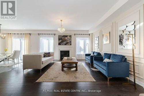 3939 Lodi Road, Burlington (Alton), ON - Indoor Photo Showing Living Room With Fireplace