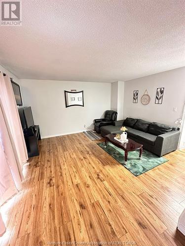 2994 Meadowbrook Lane Unit# 2, Windsor, ON - Indoor