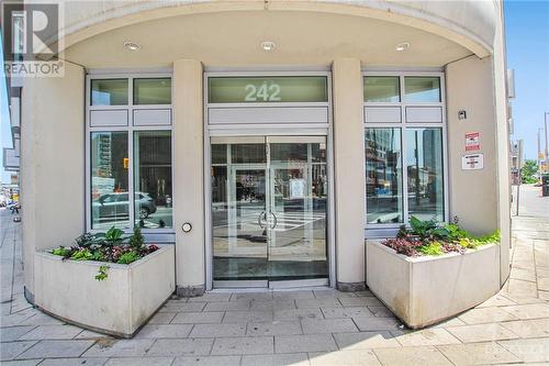 242 Rideau Street Unit#506, Ottawa, ON - Outdoor