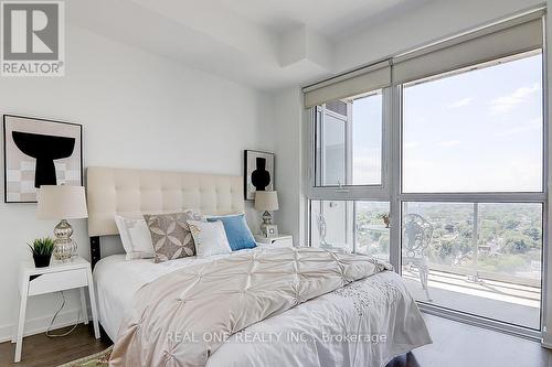 1510 - 501 St Clair Avenue W, Toronto (Casa Loma), ON - Indoor Photo Showing Bedroom