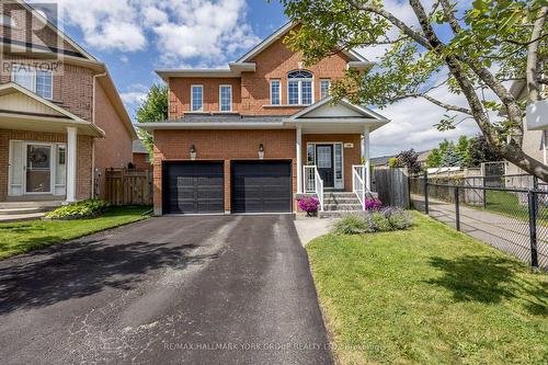 109 Woodbury Crescent, Newmarket (Summerhill Estates), ON - Outdoor With Facade