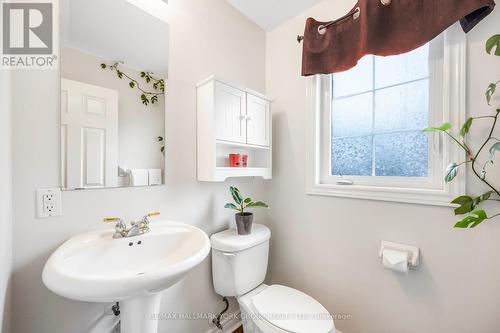 109 Woodbury Crescent, Newmarket (Summerhill Estates), ON - Indoor Photo Showing Bathroom