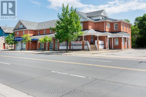 10049 Keele Street, Vaughan (Maple), ON - Outdoor With Facade