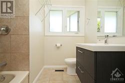 Full 4-piece bathroom - 