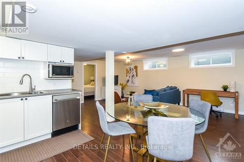 970 Shamir Avenue, Ottawa, ON - Indoor Photo Showing Dining Room