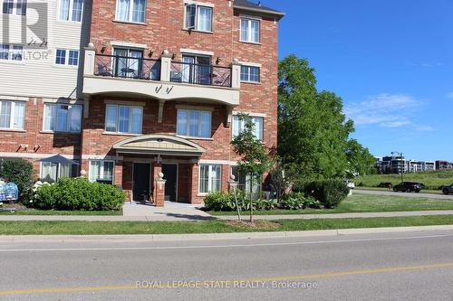 1 - 51 Hays Boulevard, Oakville (Uptown Core), ON - Outdoor With Facade