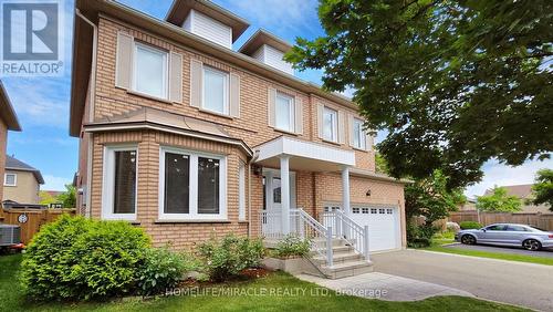 11 Badger Avenue, Brampton (Sandringham-Wellington), ON - Outdoor With Facade