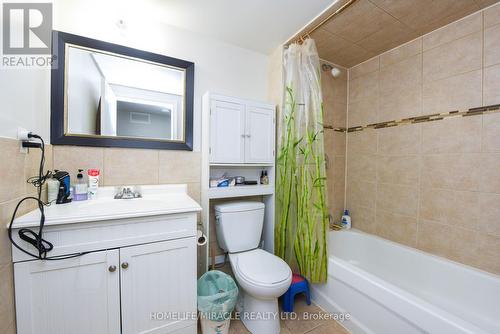 11 Badger Avenue, Brampton (Sandringham-Wellington), ON - Indoor Photo Showing Bathroom