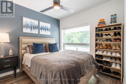 101 - 467 Charlton Avenue, Hamilton (Stinson), ON - Indoor Photo Showing Bedroom