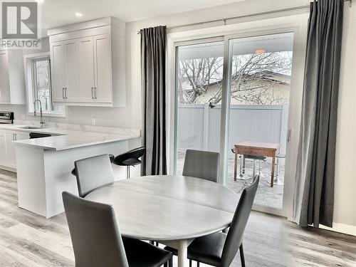 5830 Okanagan Street Unit# 102, Oliver, BC - Indoor Photo Showing Dining Room