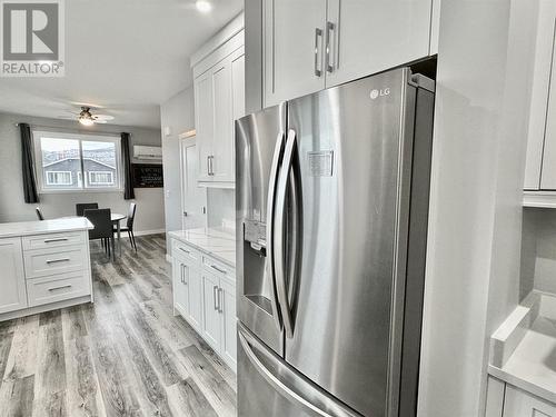 5830 Okanagan Street Unit# 102, Oliver, BC - Indoor Photo Showing Kitchen With Stainless Steel Kitchen With Upgraded Kitchen