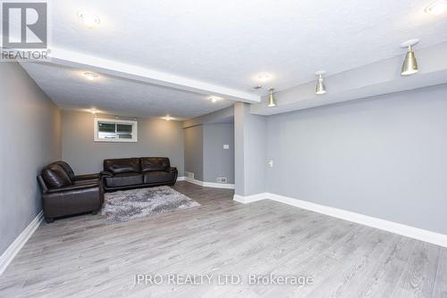 1259 Ogden Avenue, Mississauga, ON - Indoor