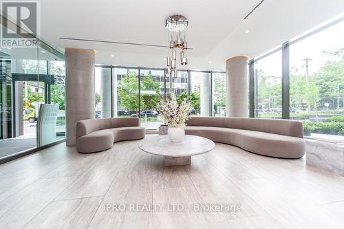 608 - 99 Foxbar Road, Toronto (Yonge-St. Clair), ON - Indoor Photo Showing Living Room