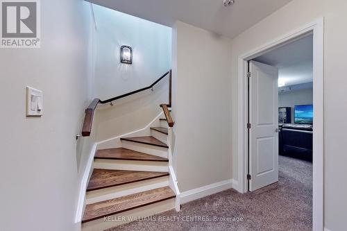 34 Georgian Grande Drive, Oro-Medonte, ON - Indoor Photo Showing Other Room