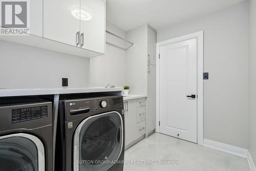 49 Catherine Drive, Barrie (Painswick South), ON - Indoor Photo Showing Laundry Room