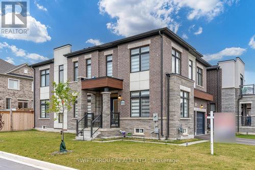 179 Great Falls Boulevard, Hamilton (Waterdown), ON - Outdoor With Facade