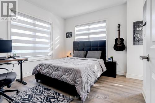 179 Great Falls Boulevard, Hamilton (Waterdown), ON - Indoor Photo Showing Bedroom