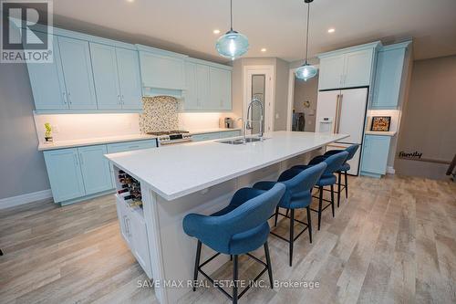 77 Reagan Street, Perth East, ON - Indoor Photo Showing Kitchen With Upgraded Kitchen