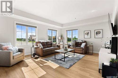 201 4578 Harbour Landing Drive, Regina, SK - Indoor Photo Showing Living Room