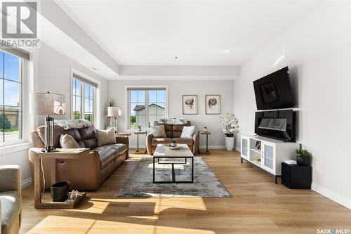 201 4578 Harbour Landing Drive, Regina, SK - Indoor Photo Showing Living Room