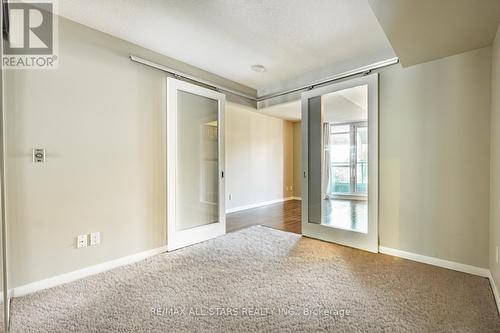 471 - 209 Fort York Boulevard, Toronto (Niagara), ON - Indoor Photo Showing Other Room