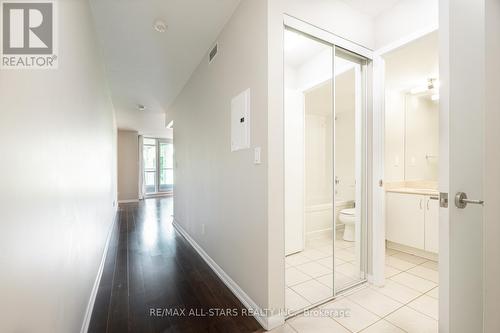 471 - 209 Fort York Boulevard, Toronto (Niagara), ON - Indoor Photo Showing Other Room