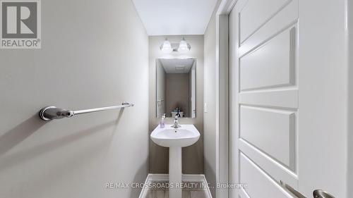 63 Whitefish Street, Whitby, ON - Indoor Photo Showing Bathroom